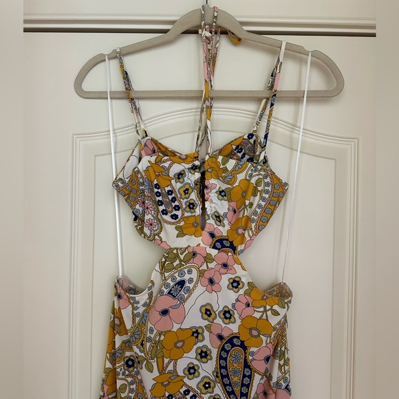 Wayf Heiress Halter Neck Dress - Picture 6 of 9